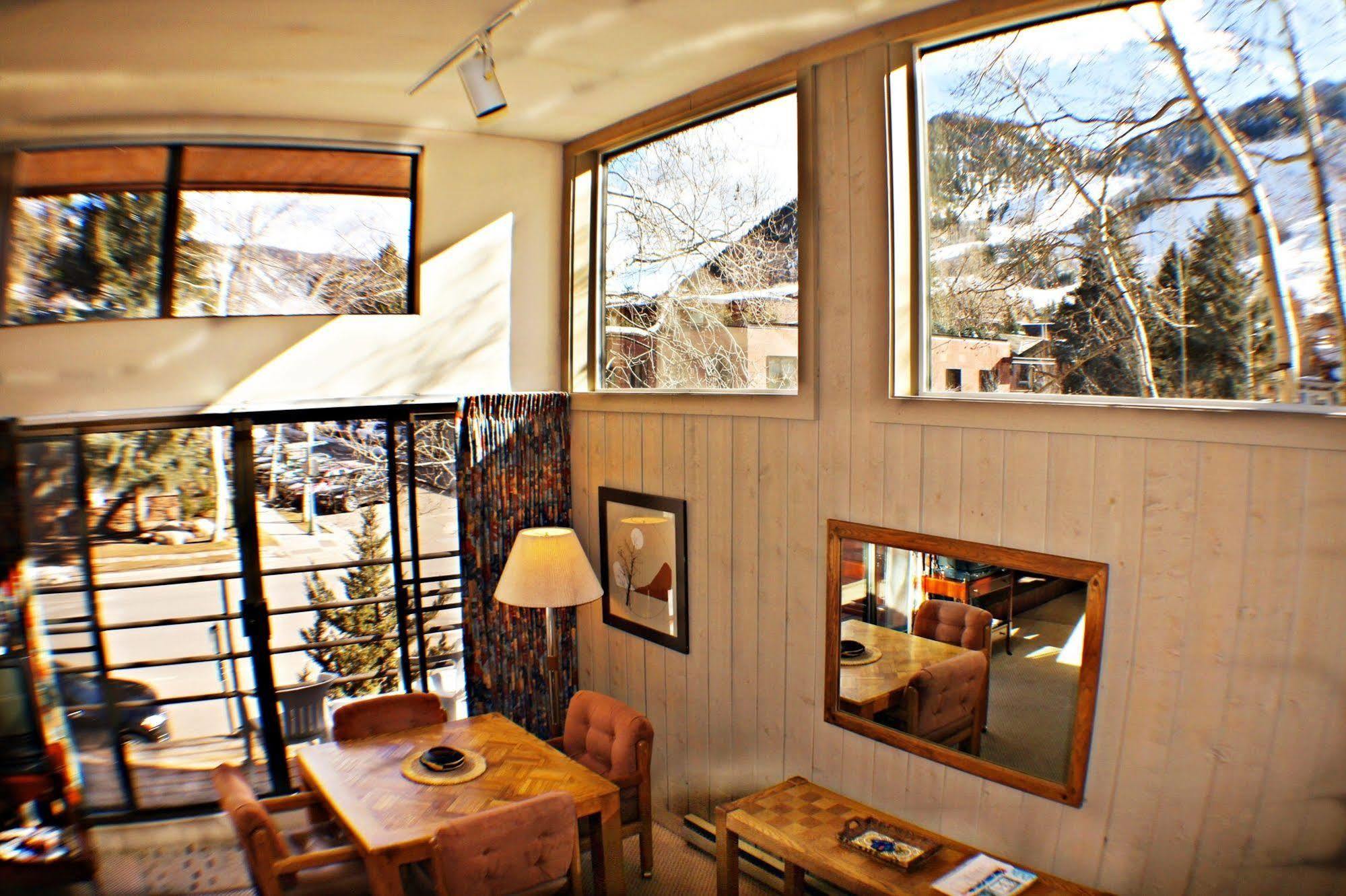 The Snow Queen Lodge 스노우매스 빌리지 외부 사진